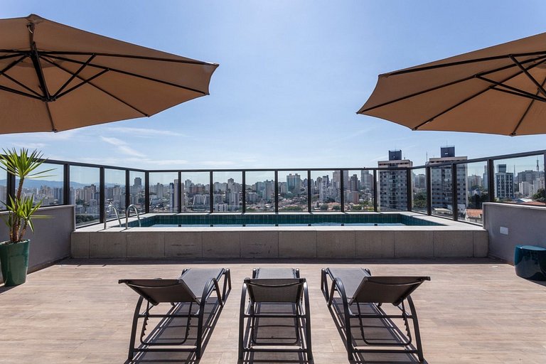 Studio Moderno com Rooftop & Piscina | Entre Vila Madalena e