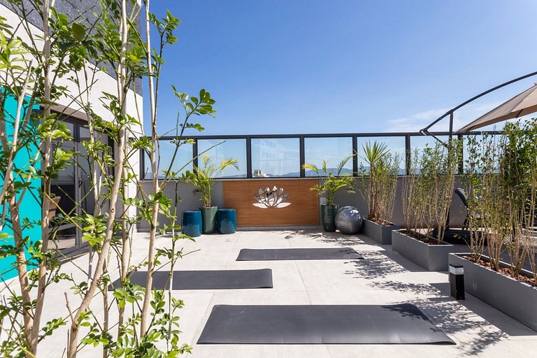 Studio Moderno com Rooftop & Piscina | Entre Vila Madalena e